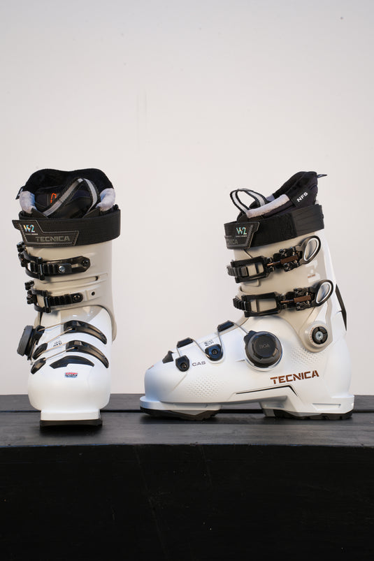 Tecnica Women's Mach BOA 95 MV GW Ski Boot 2027