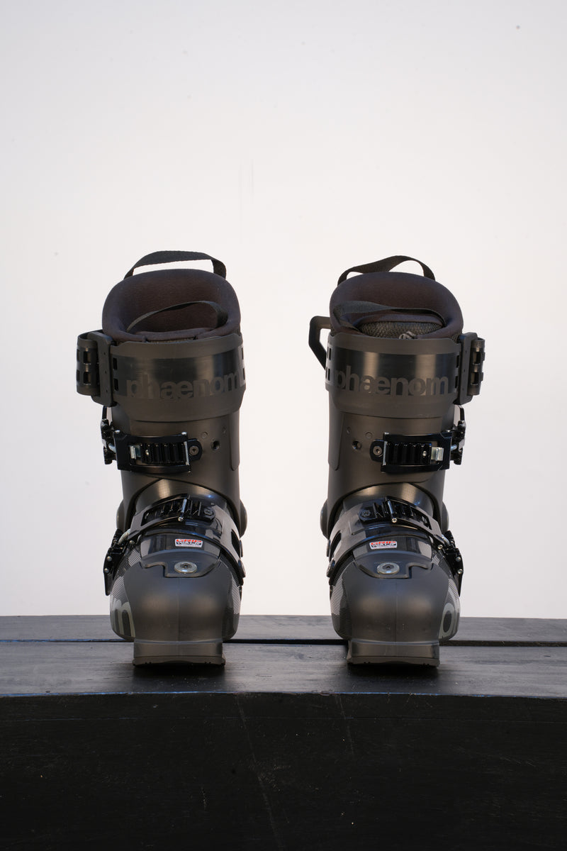 Load image into Gallery viewer, Phaenom fs 01 80 Ski boot 2026
