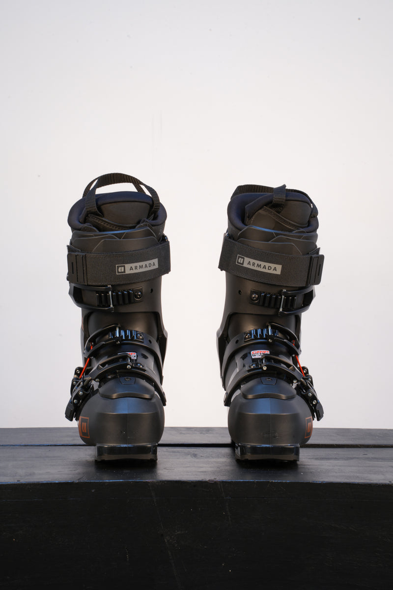 Load image into Gallery viewer, Armada AR One 100 MV Ski Boot 2027
