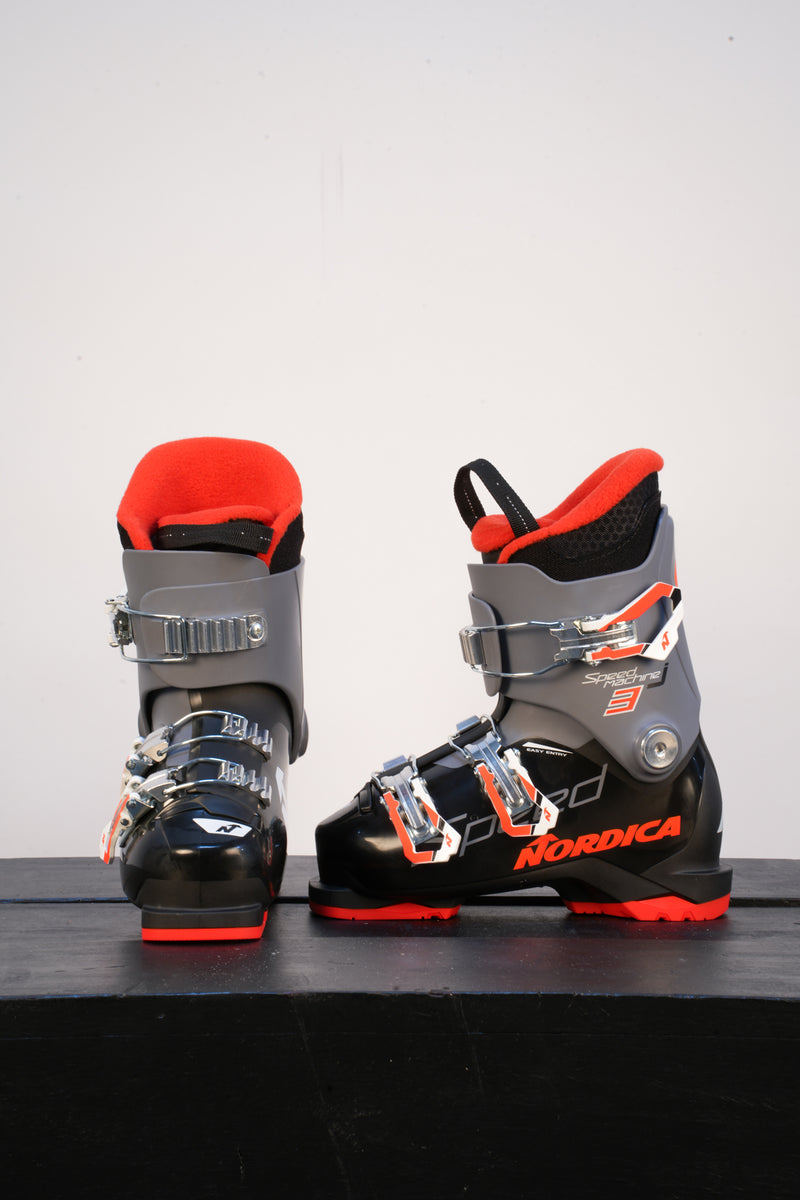 Load image into Gallery viewer, Nordica Speedmachine J3 Juniors Ski Boot 2026
