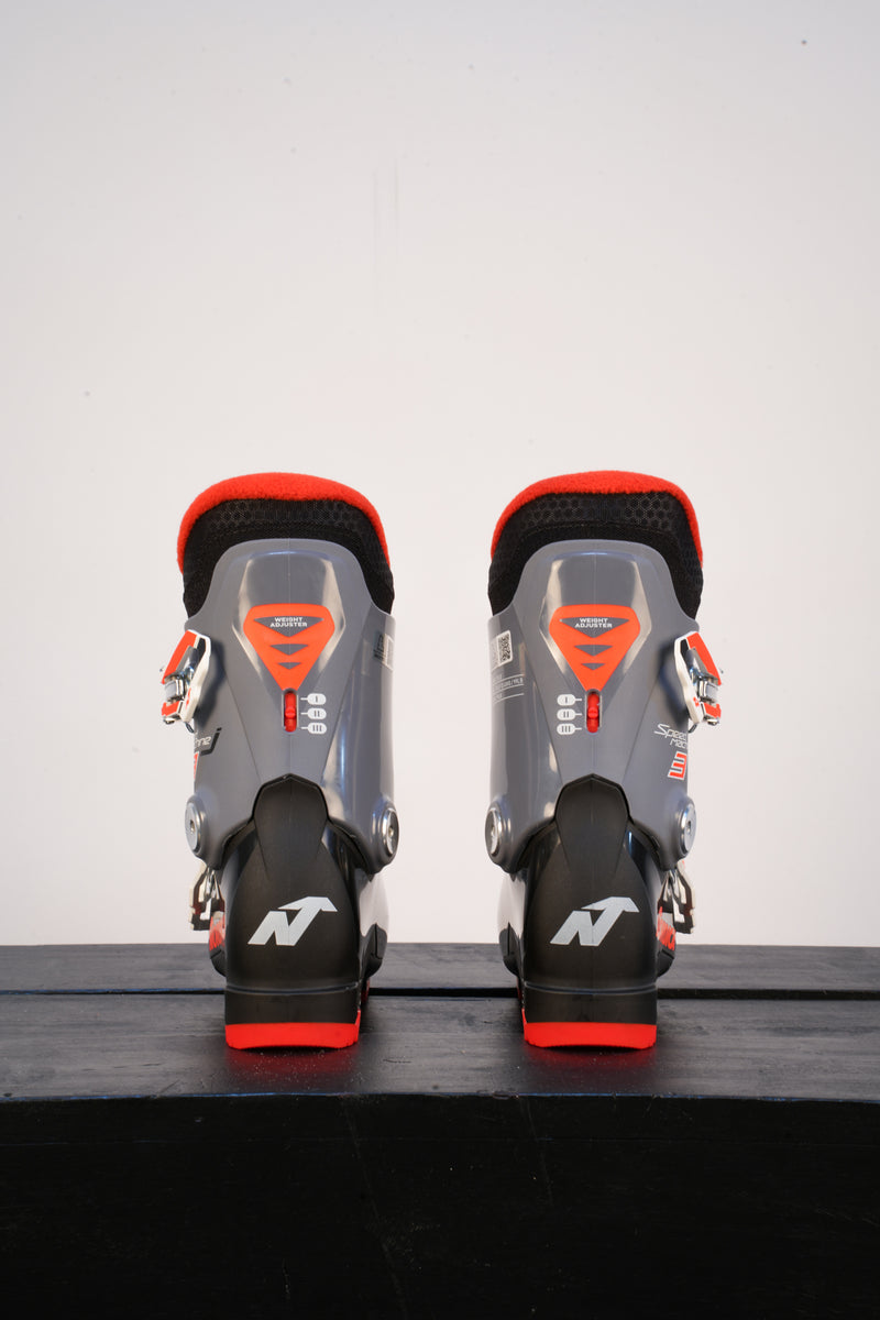Load image into Gallery viewer, Nordica Speedmachine J3 Juniors Ski Boot 2026
