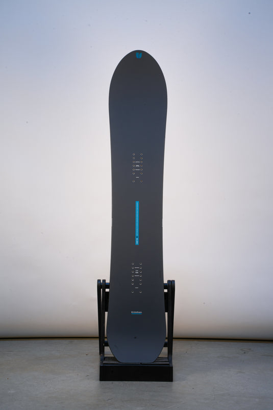 United Shapes Cadet Snowboard 2027