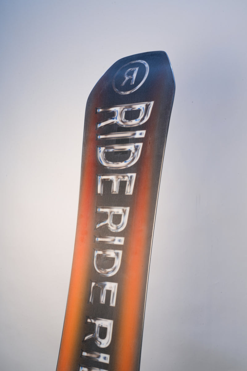 Load image into Gallery viewer, Ride Benchwarmer Snowboard 2026
