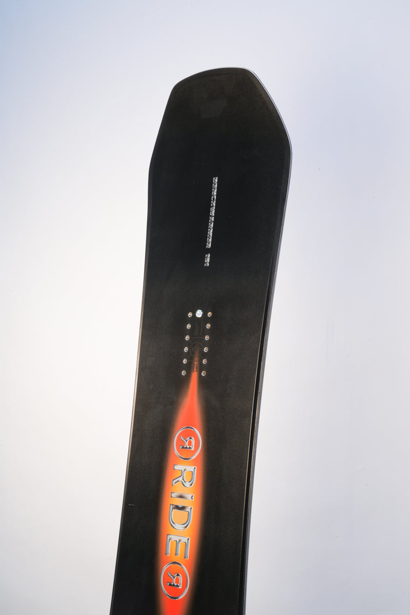 Load image into Gallery viewer, Ride Benchwarmer Snowboard 2026
