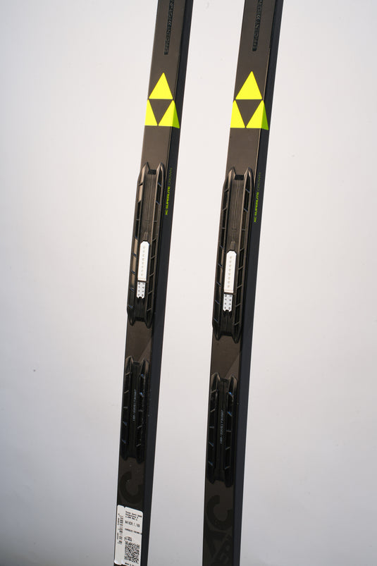 Fischer 2021 Superlite Crown EF Waxless Classic Ski