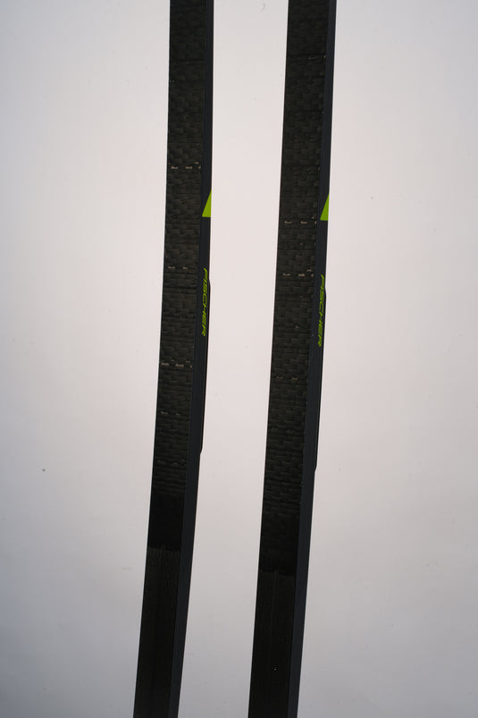Fischer 2021 Superlite Crown EF Waxless Classic Ski