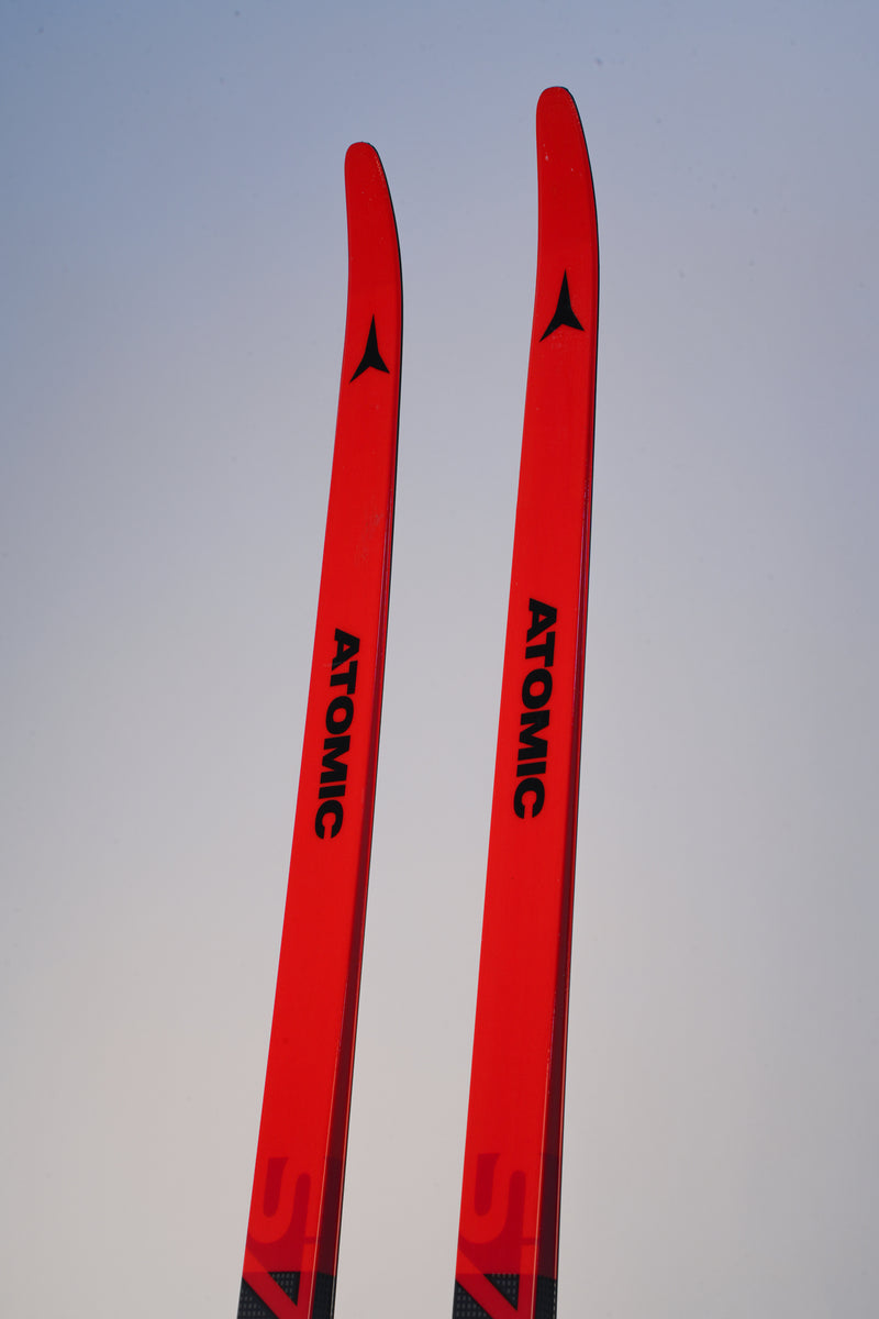 Load image into Gallery viewer, Atomic Redster S7 Skate Ski | Medium Flex
