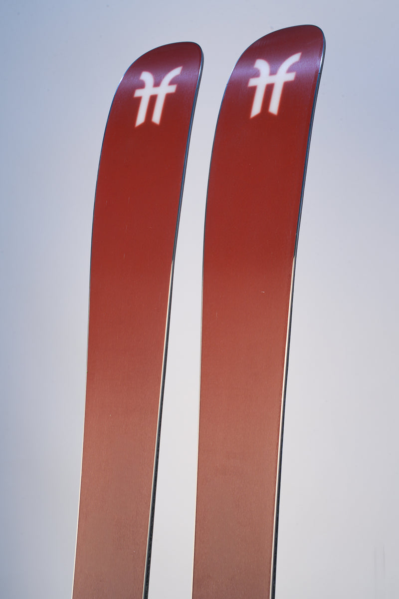 Load image into Gallery viewer, Faction Prodigy 1 Capsule Skis 2027
