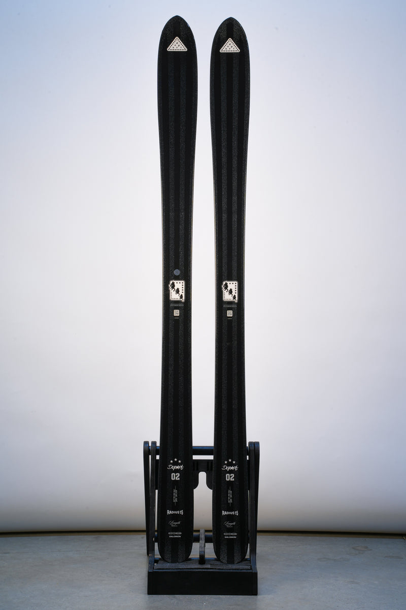Load image into Gallery viewer, Salomon depart 02 Skis 2027

