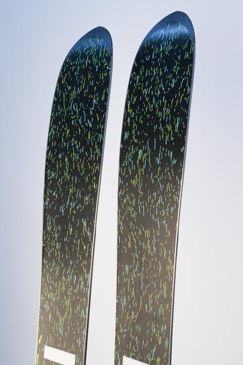 Load image into Gallery viewer, Salomon depart 02 Skis 2027
