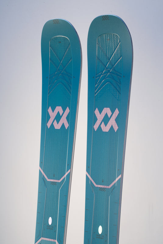 Volkl Women's 88 Mantra Flat Skis 2027