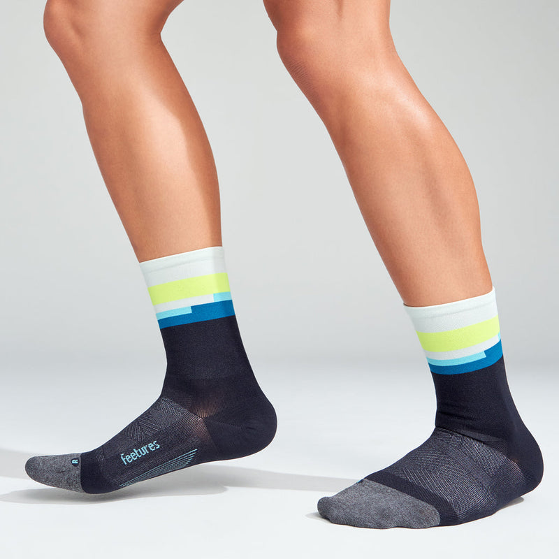 Load image into Gallery viewer, Feetures Elite Ultra Light Mini Crew
