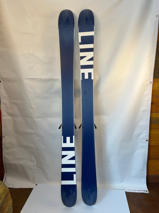 Demo LINE Sir Francis Bacon 176 w/ Marker Griffon 13 Demo Binding