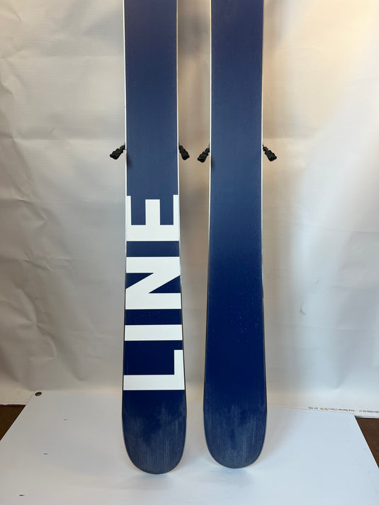 Demo LINE Sir Francis Bacon 176 w/ Marker Griffon 13 Demo Binding