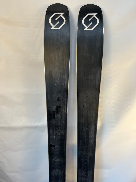 Demo Stereo Apex V3 178cm Ski w/ Marker Griffon 13 Demo Binding