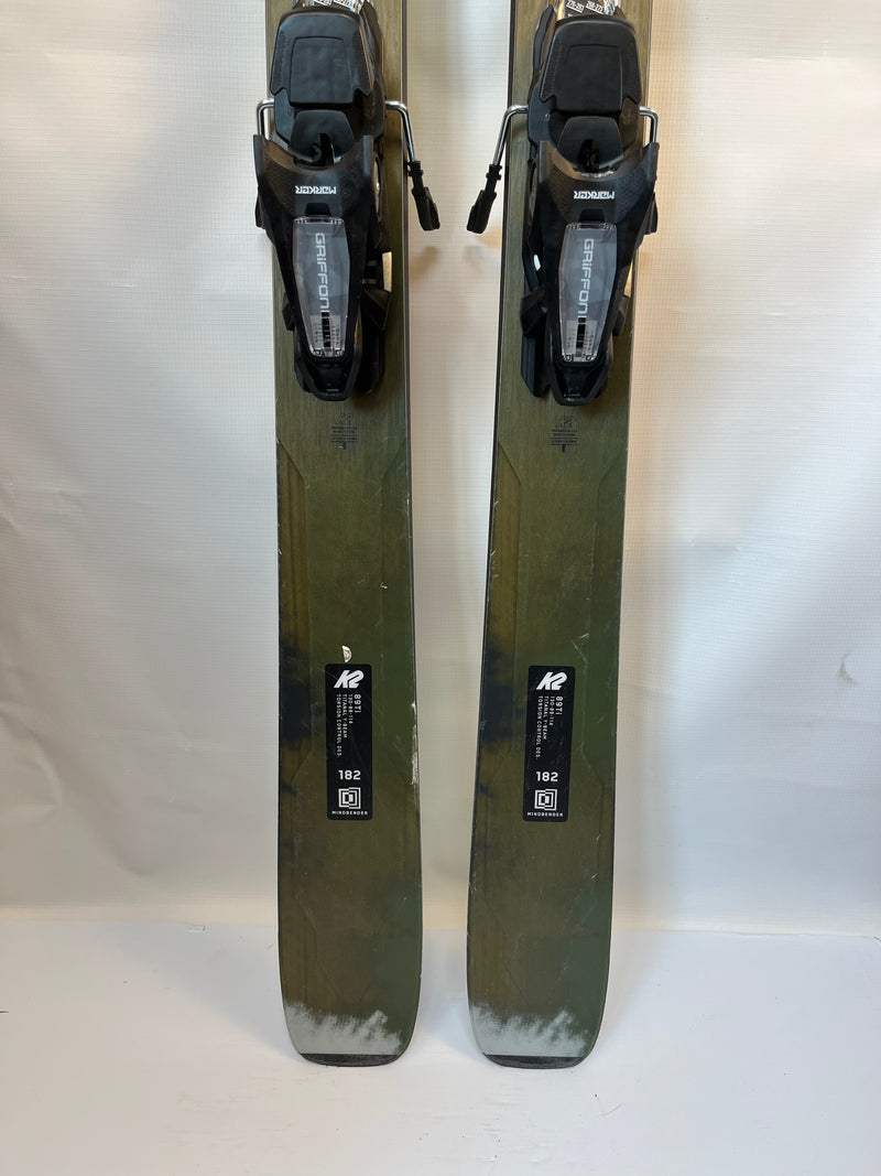 Load image into Gallery viewer, Demo K2 Mindbender 89Ti 182cm w/ Marker Griffon 13 Demo Binding
