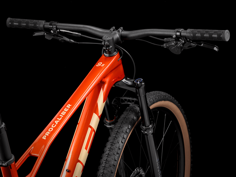 Load image into Gallery viewer, Trek Procaliber 9.5 Gen 3
