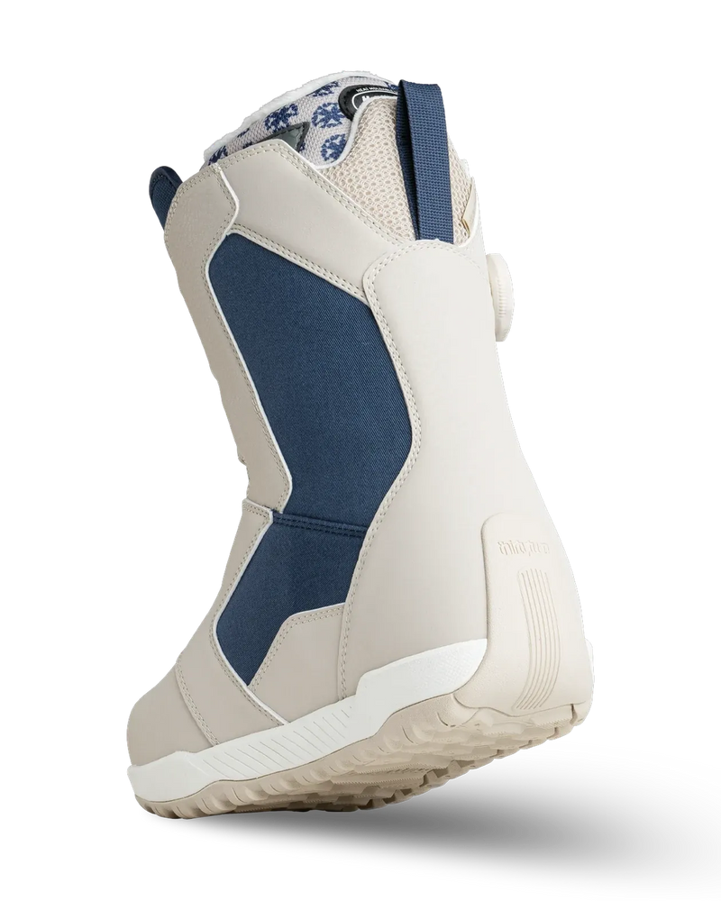 Load image into Gallery viewer, Thirty-Two Women's STW Db Luxton X Autumn Snowboard Boot 2027
