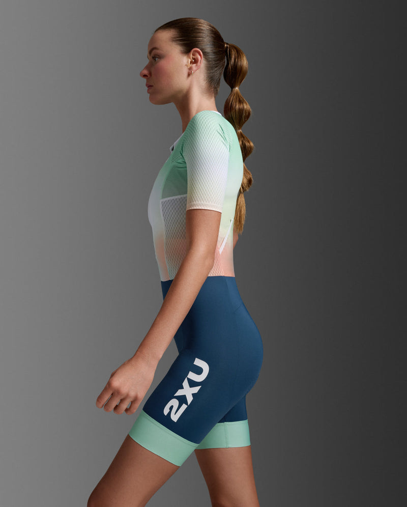 Load image into Gallery viewer, 2XU Women's Aero Hex Sleeved Trisuit
