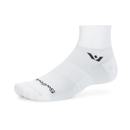 Swiftwick Aspire Quarter Crew Circuit