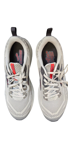 Brooks Men's Revel 6