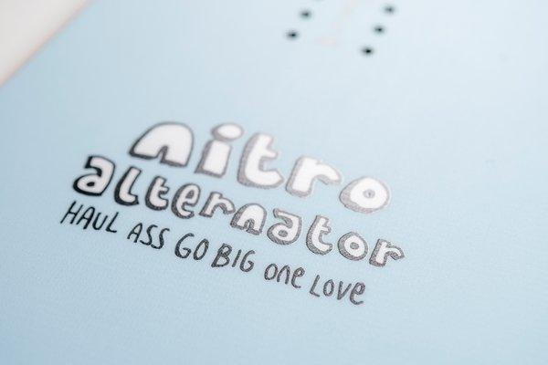 Load image into Gallery viewer, Nitro Alternator Snowboard 2024 - Gear West
