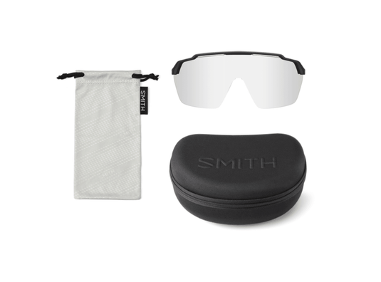 Smith Shift XL MAG in Matte Black with ChromaPop Black Lens - Gear West