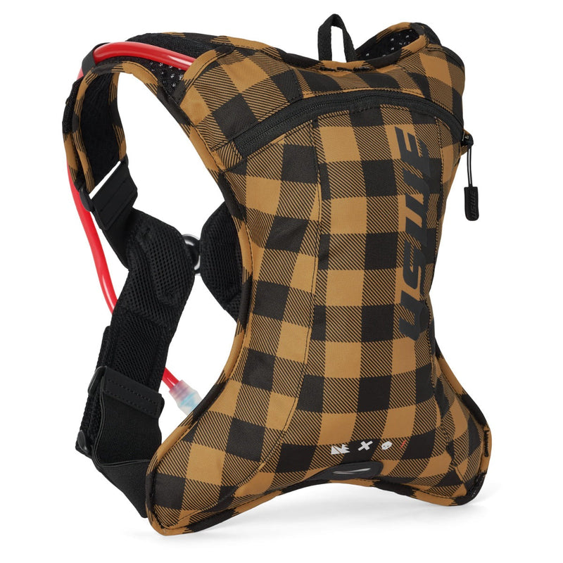 Load image into Gallery viewer, USWE Outlander XC 2l Hydration Pack
