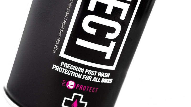 Load image into Gallery viewer, MUC-OFF Bike Protect Detailer - 500ml - Gear West

